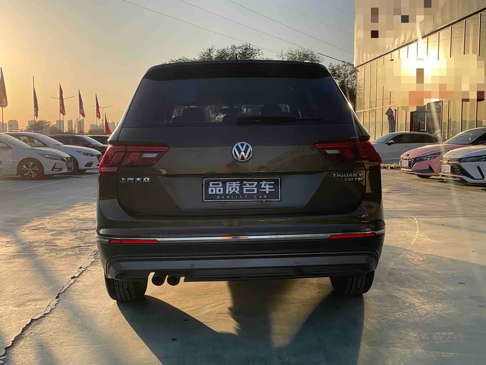 Volkswagen Tiguan L