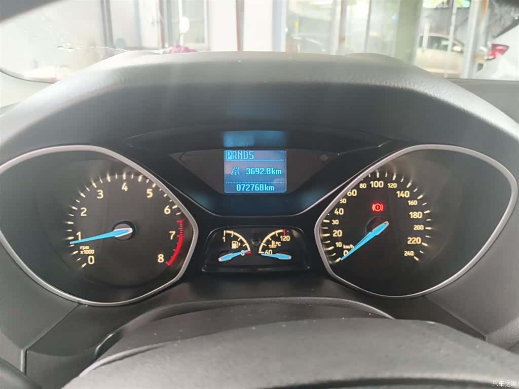 Ford Focus, 2016 12