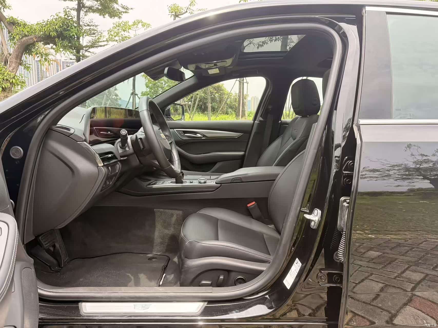 Cadillac CT5, 2026 8