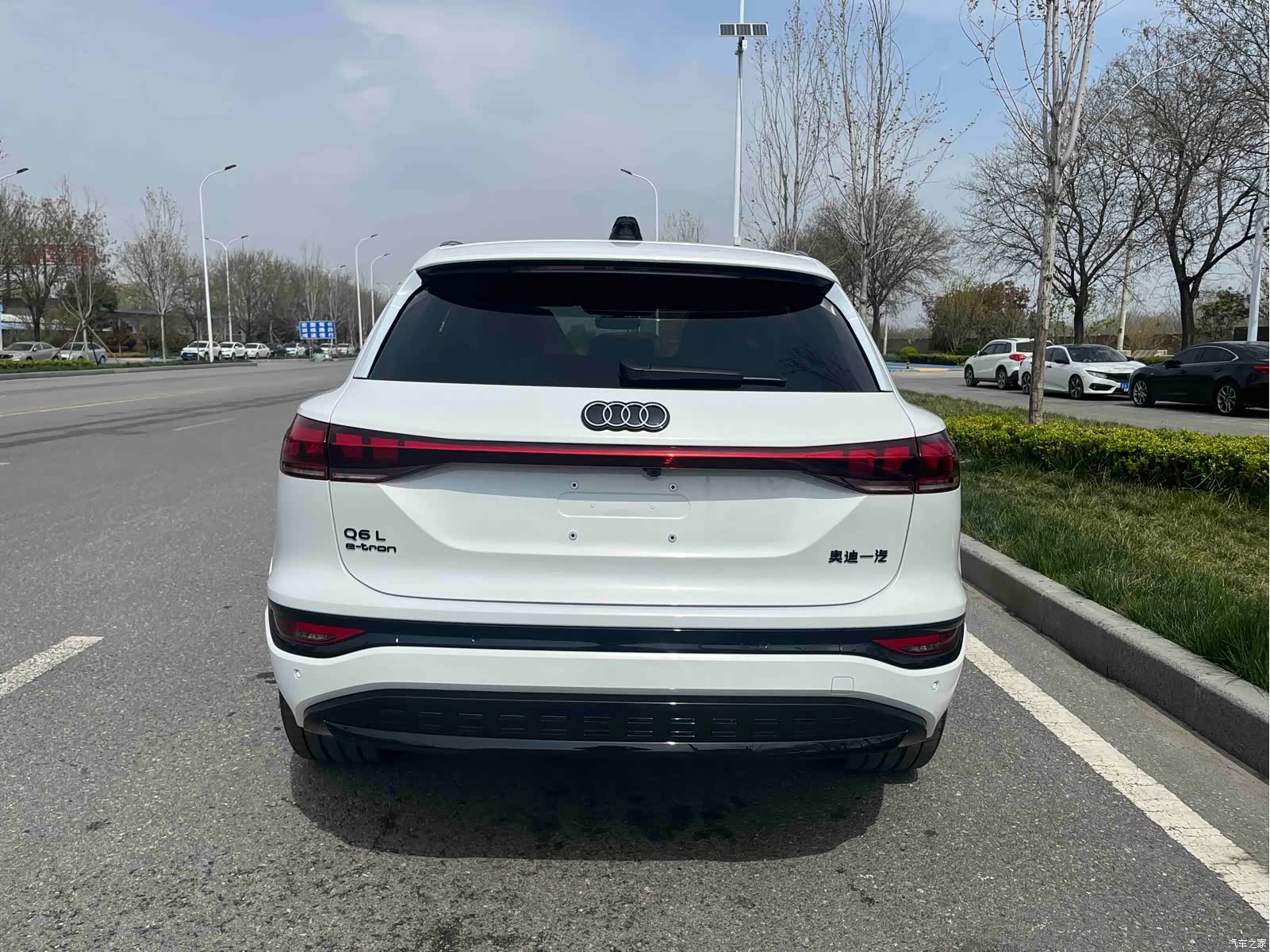 Audi e-tron, 2026 19