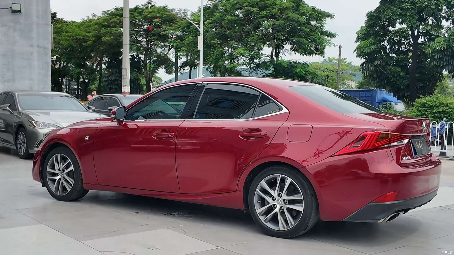 Lexus IS, 2018 10