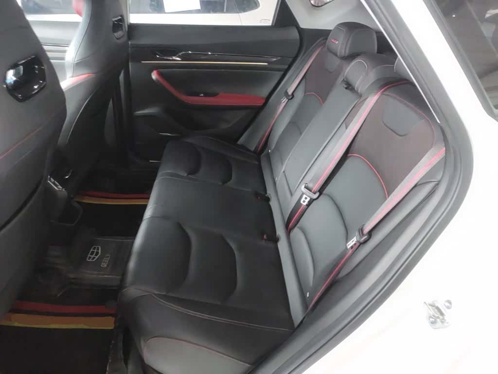 Geely Emgrand, 2021 17
