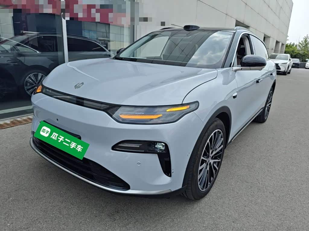 Leapmotor C11