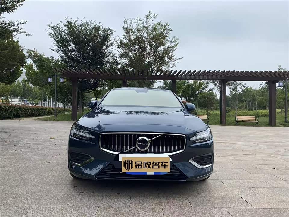 Volvo S60
