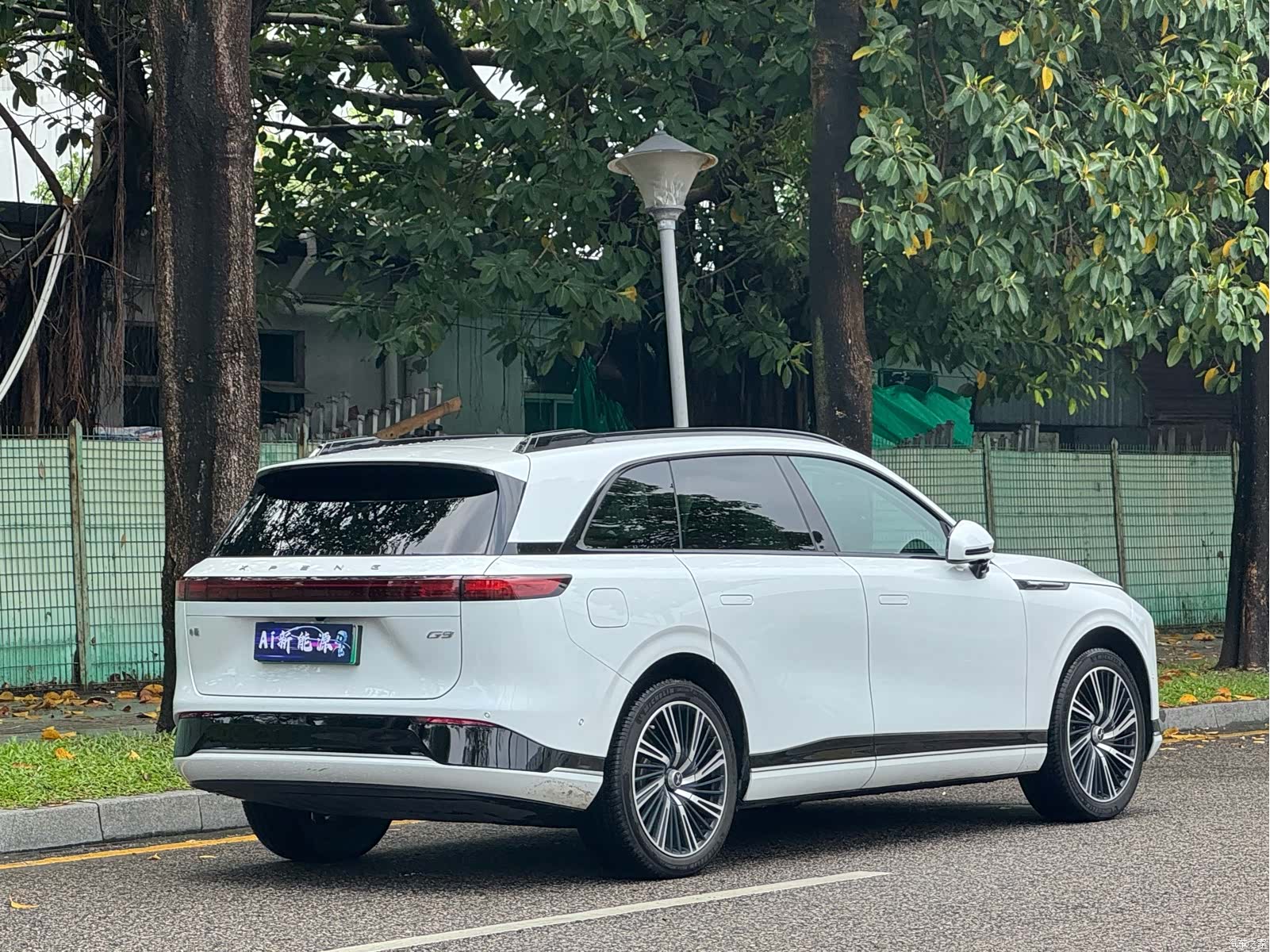 Xpeng G9, 2023 14
