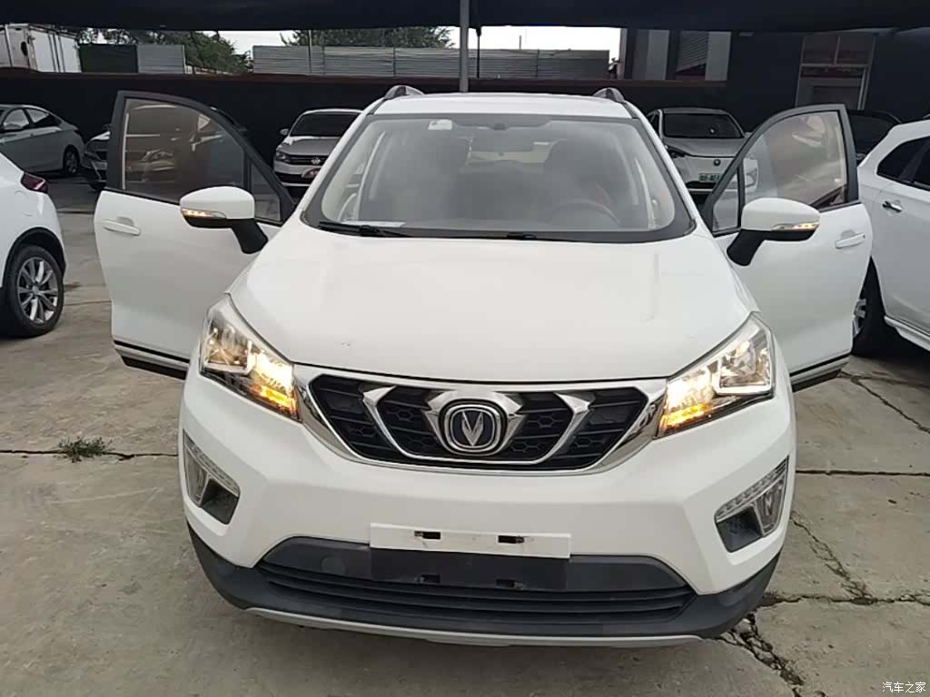 Changan CS15, 2016 3