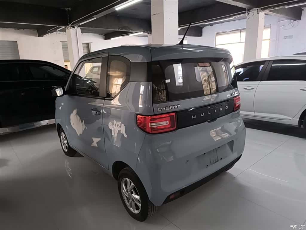 Wuling MINIEV, 2020 все фото