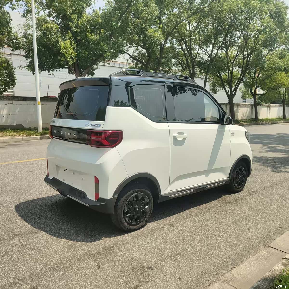 Wuling MINIEV, 2022 4
