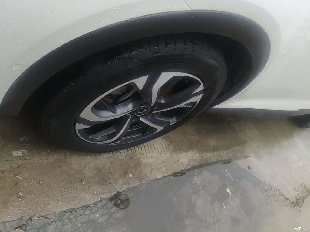 DS 7, 2019 23
