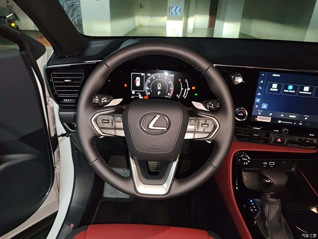 Lexus NX, 2026 11