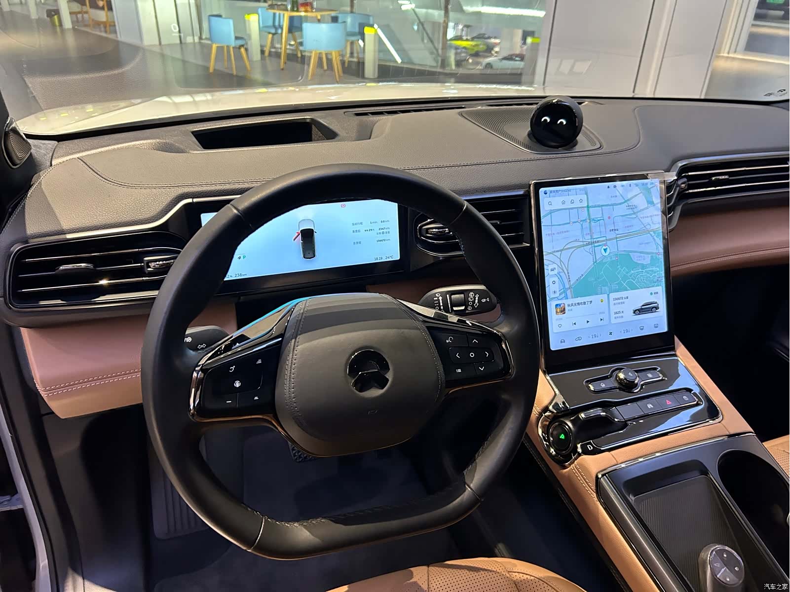 NIO ES8, 2021 6