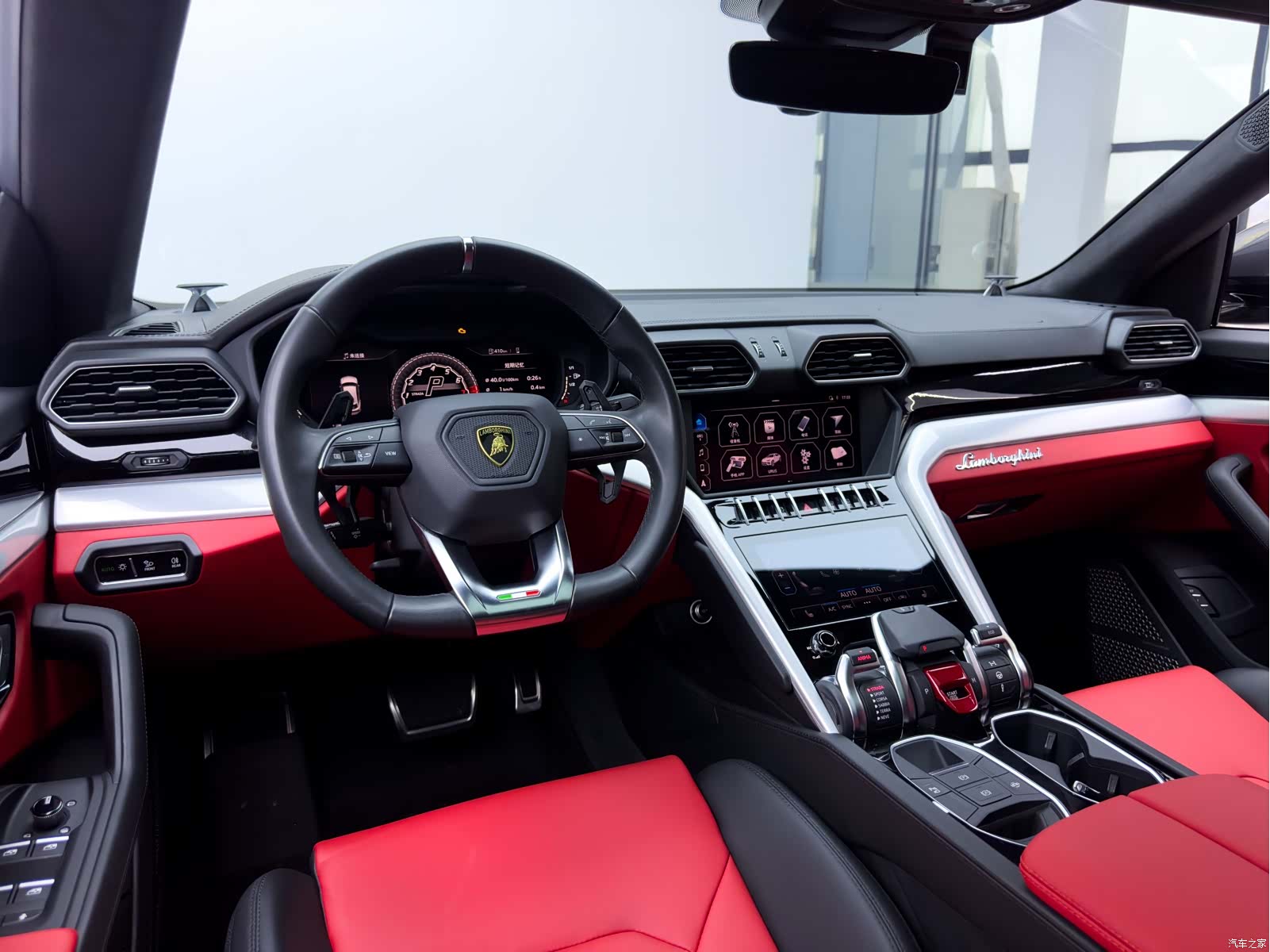 Lamborghini Urus, 2019 17