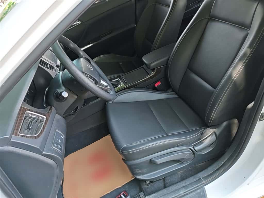 Hyundai GLS, 2017 15