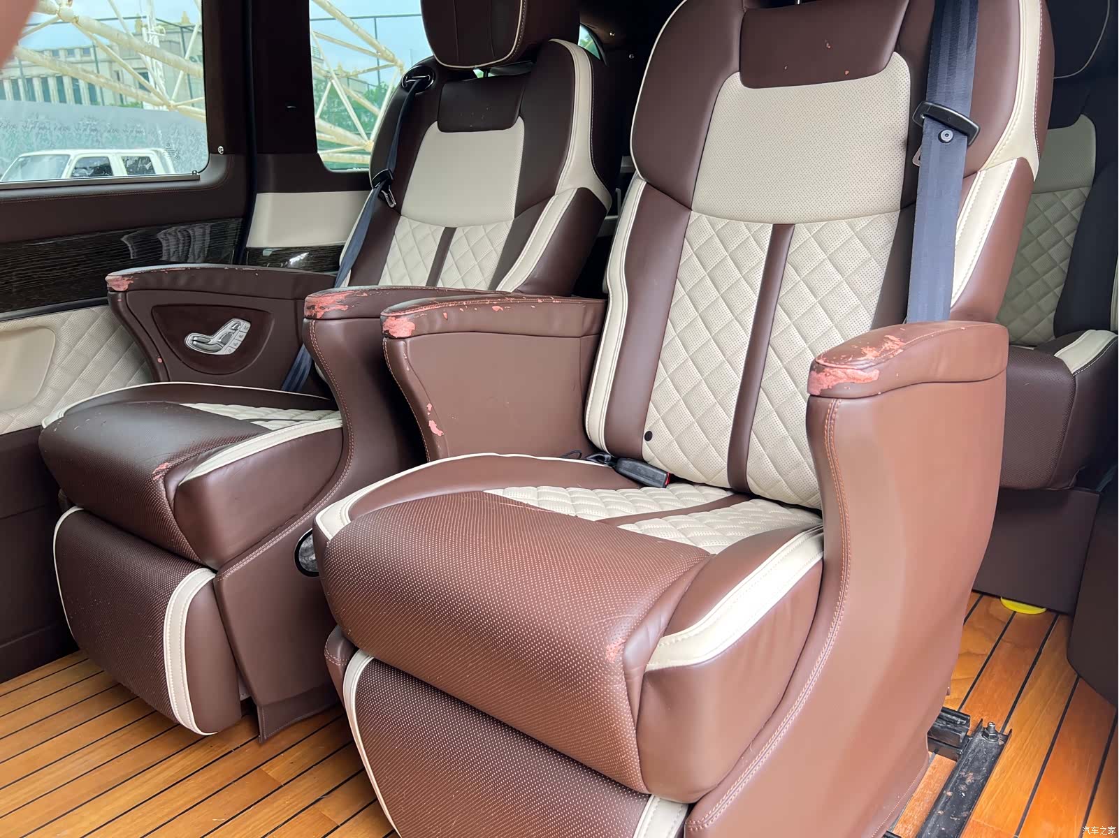 Mercedes-Benz V-Class, 2019 11