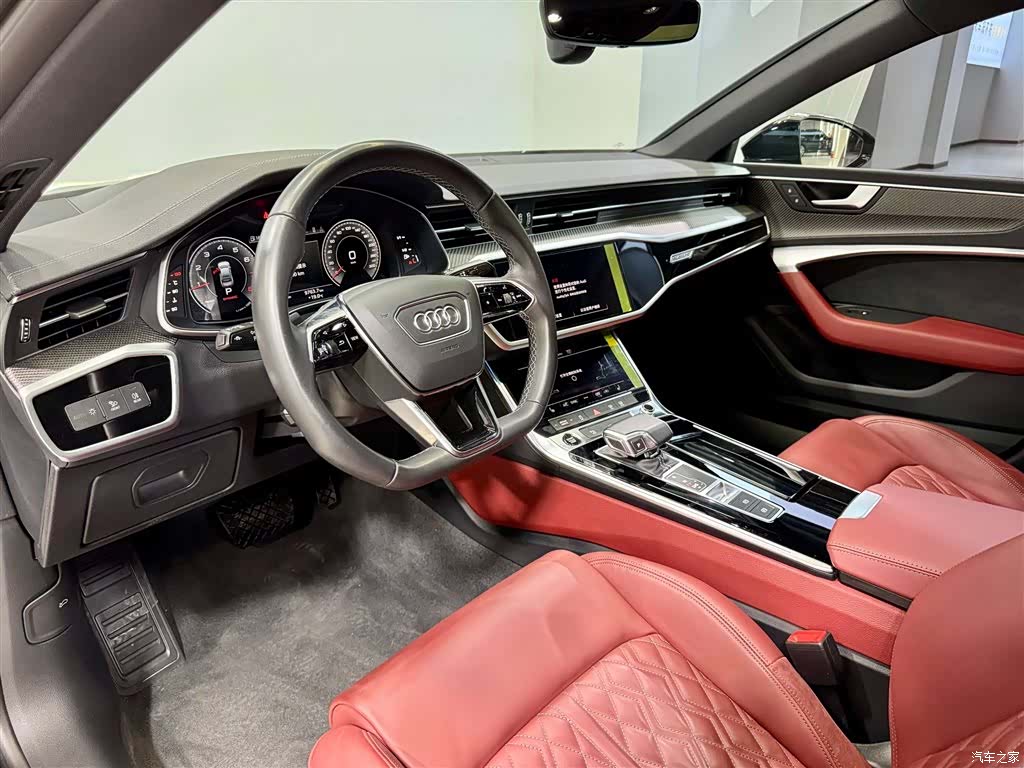 Audi A7L, 2024 27