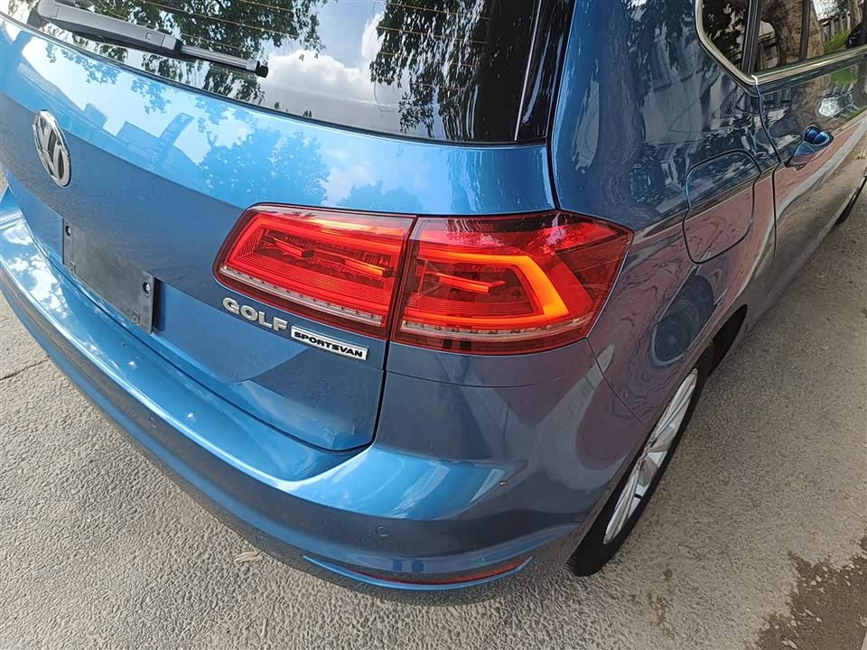 Volkswagen Golf*Jiayu Volkswagen Golf*Jiayu