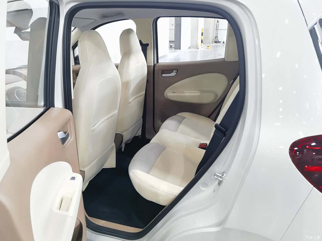 Wuling MINIEV, 2025 15