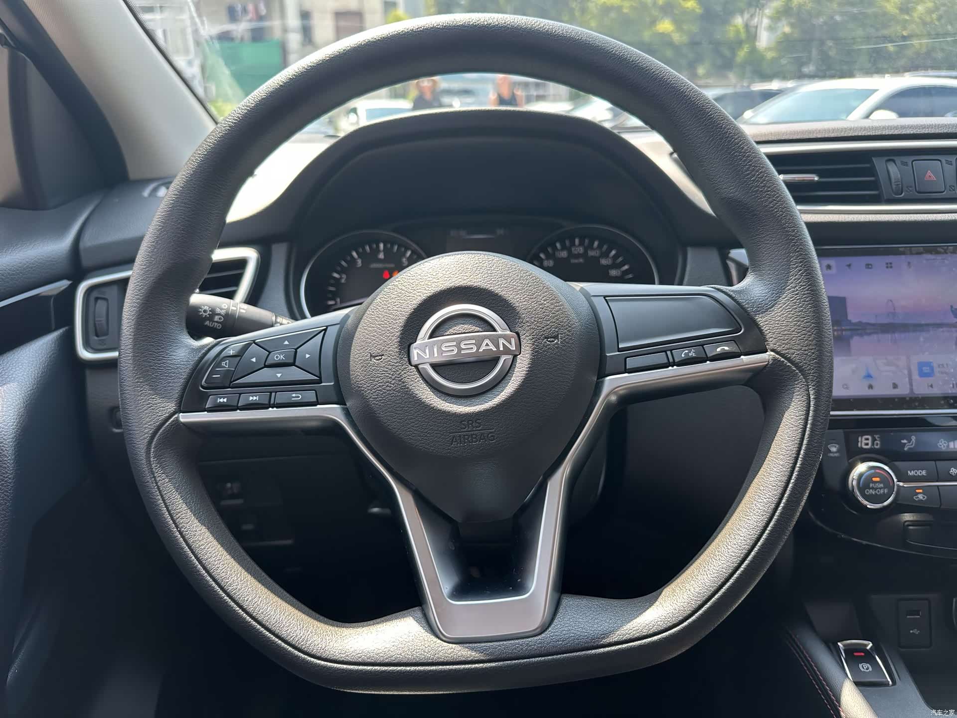Nissan Qashqai, 2024 12