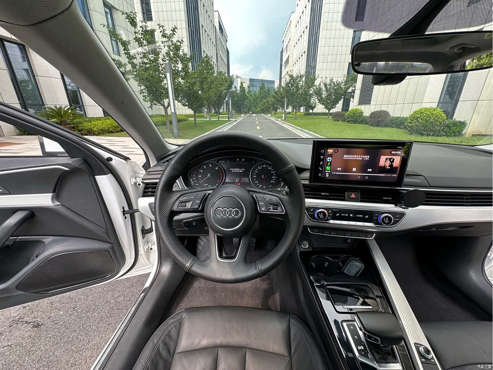 Audi A4L, 2017 16