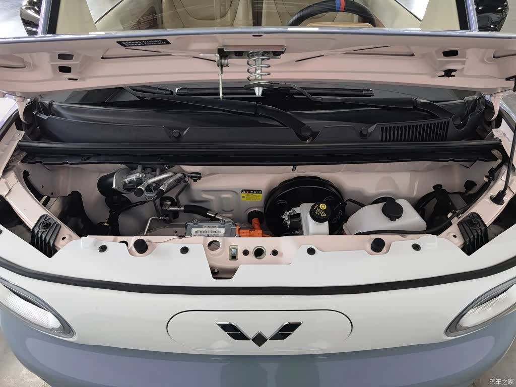 Wuling MINIEV, 2025 6