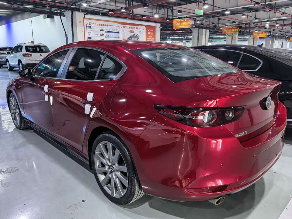 Mazda 3 Angkesaila