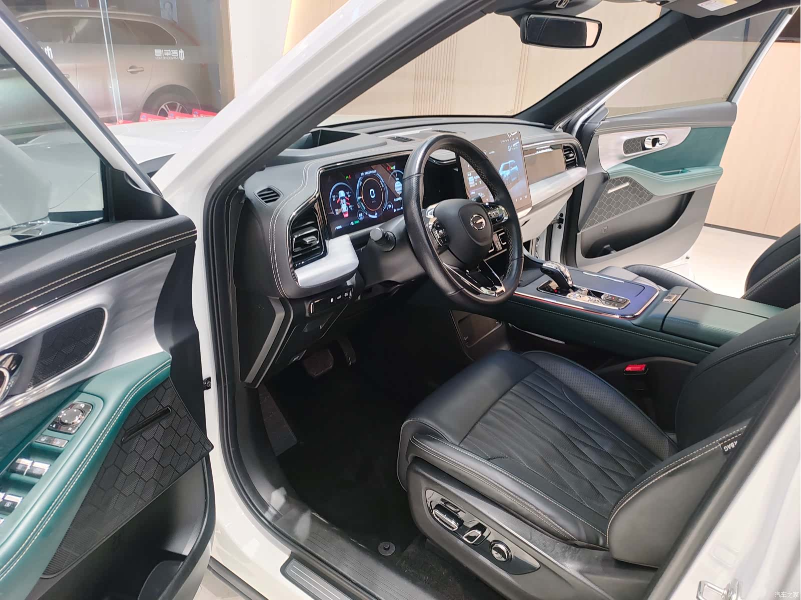 Trumpchi GS8, 2022 9