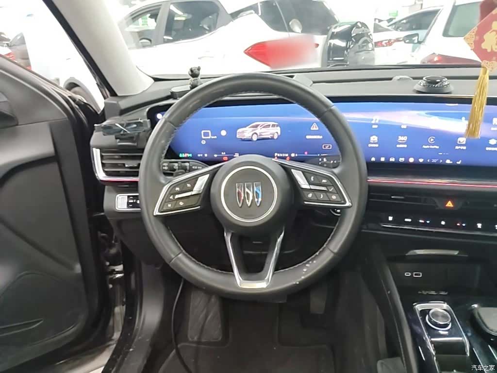 Buick Envision Plus, 2024 11