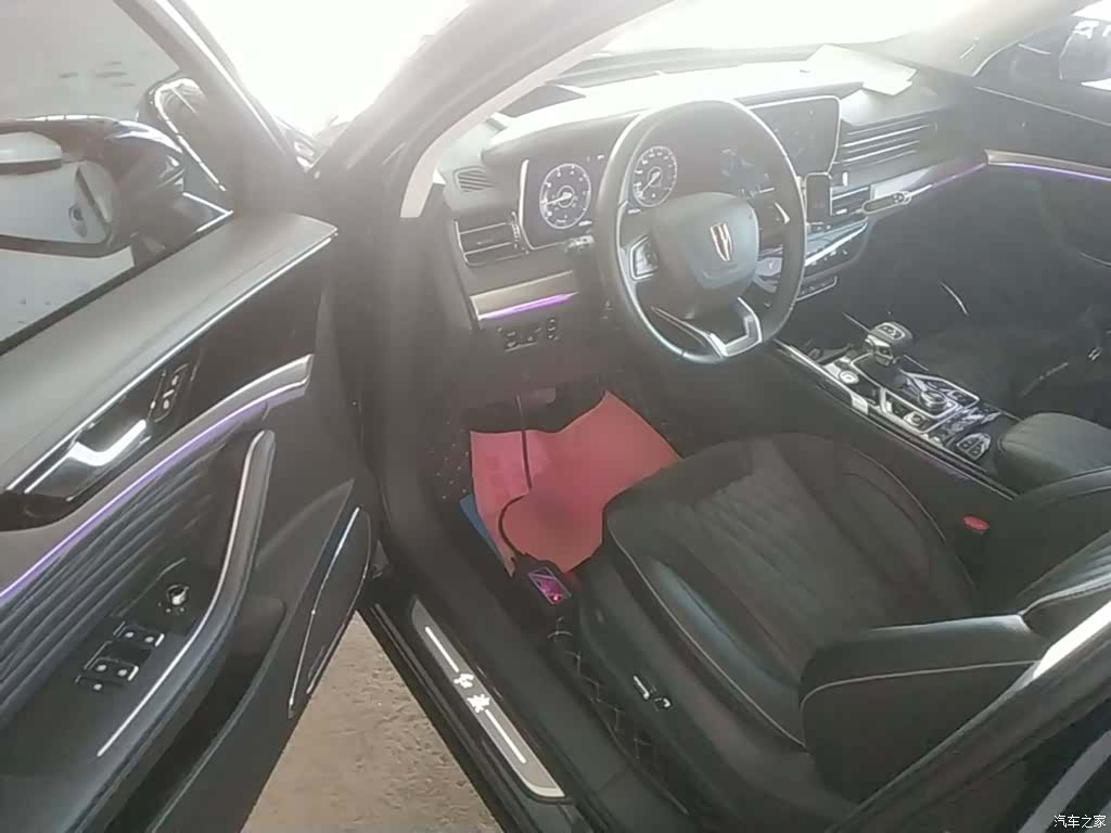 Hongqi HS5, 2022 16