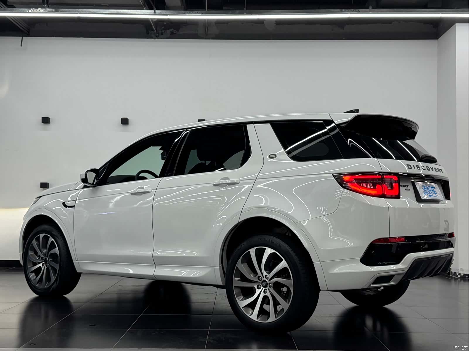 Land Rover Discovery, 2023 13