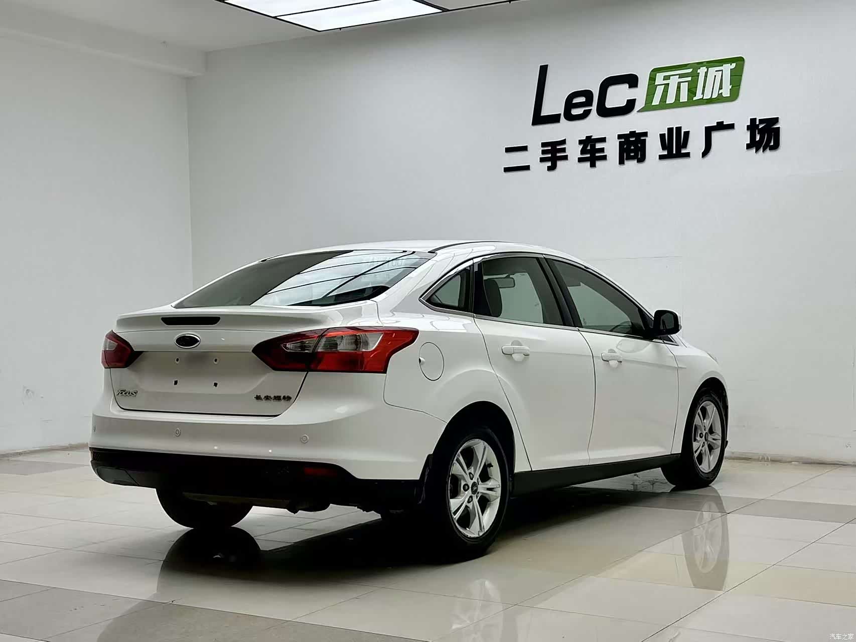 Ford Focus, 2013 4