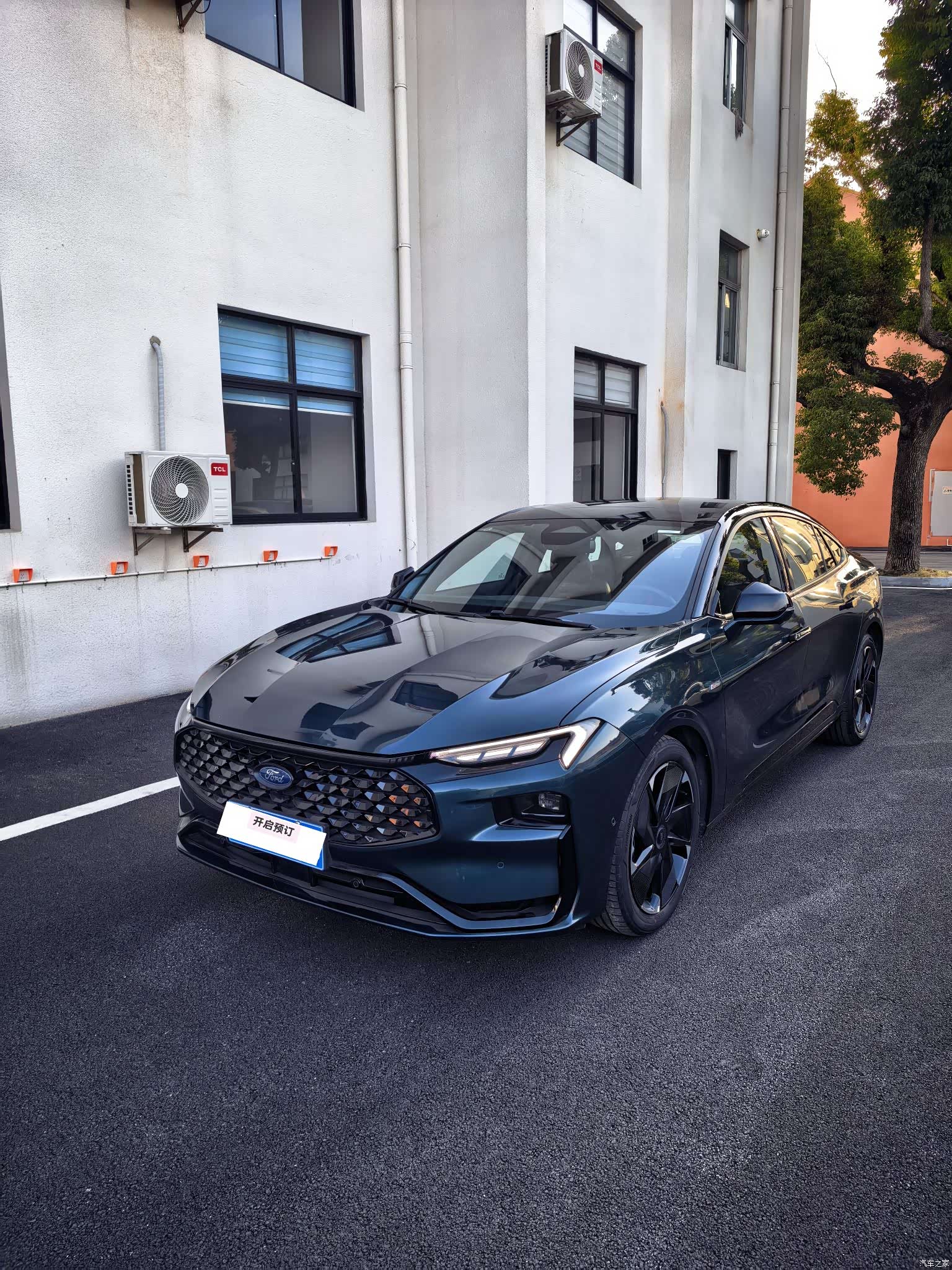 Ford Mondeo, 2024 3