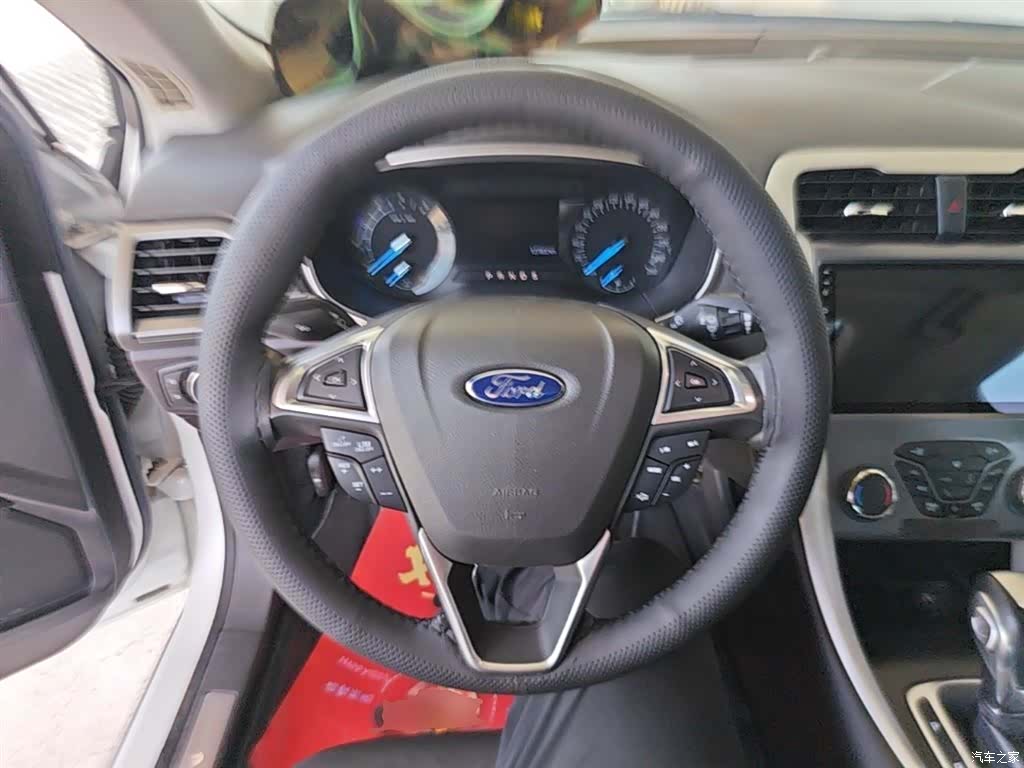 Ford Mondeo, 2016 11