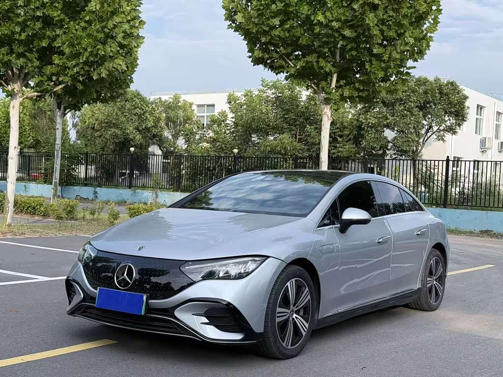 Mercedes-Benz EQE