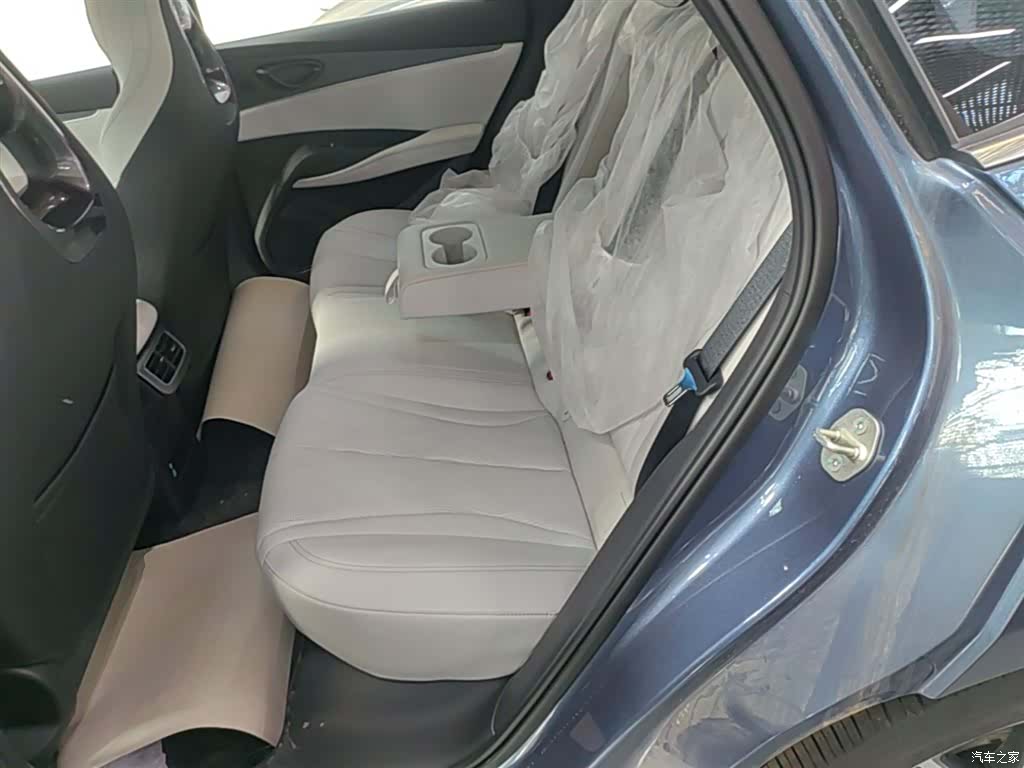 BYD Seal, 2025 17