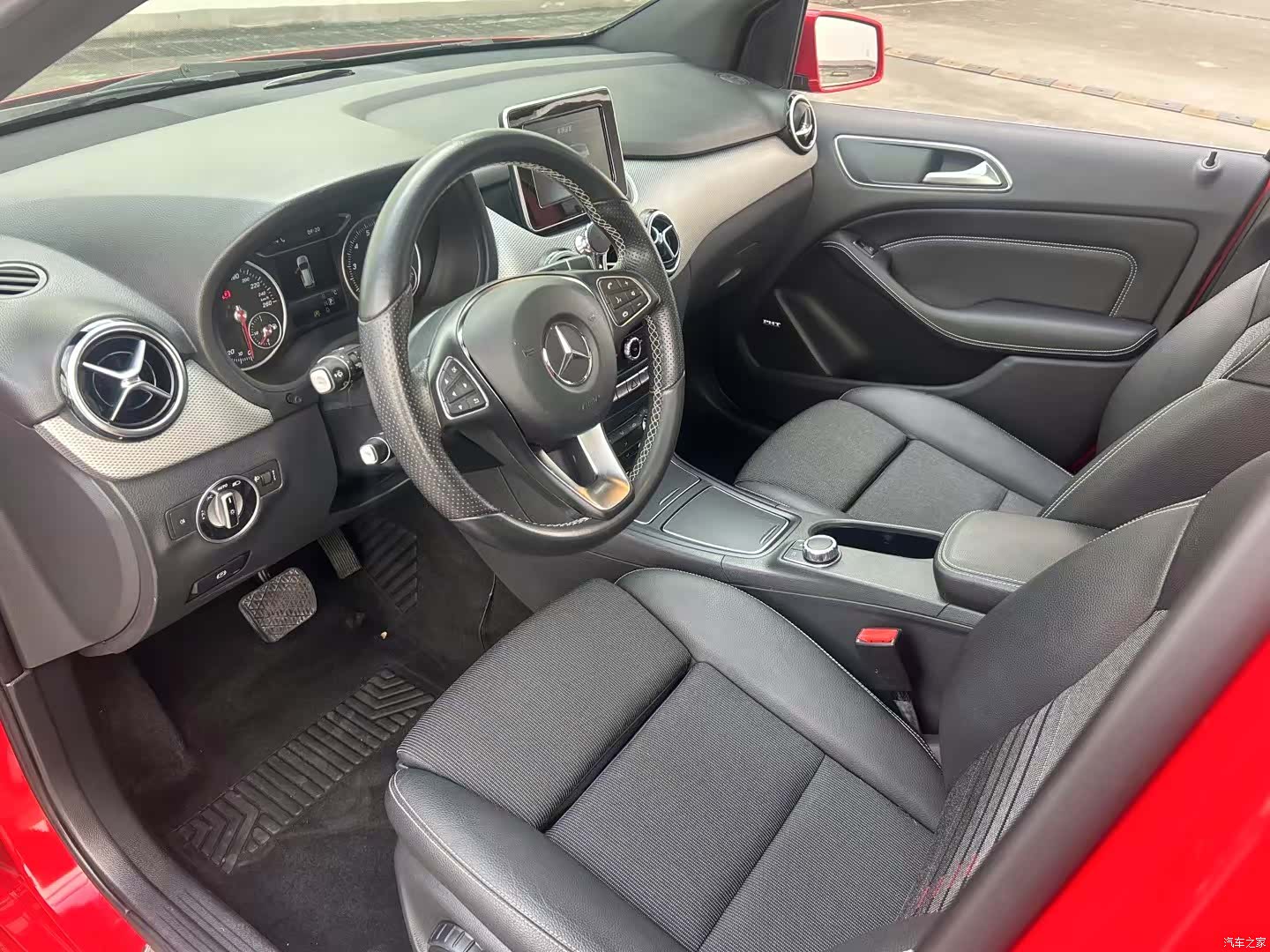 Mercedes-Benz B-Class, 2017 4