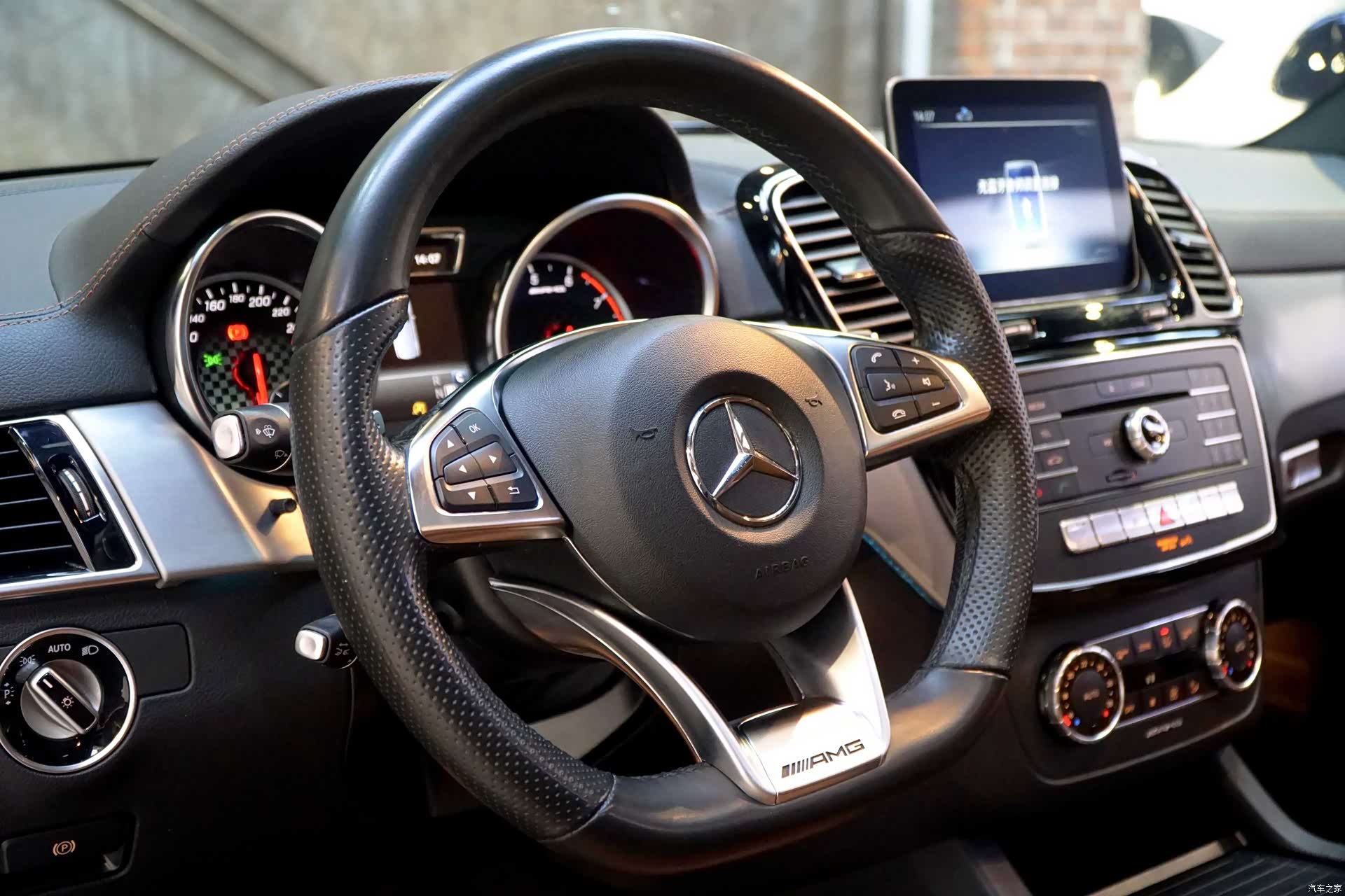 Mercedes-Benz GLE, 2019 7