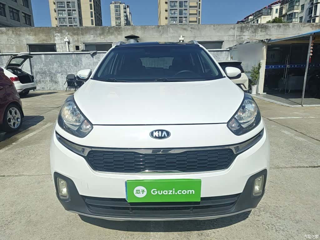 Kia KX3, 2016 3