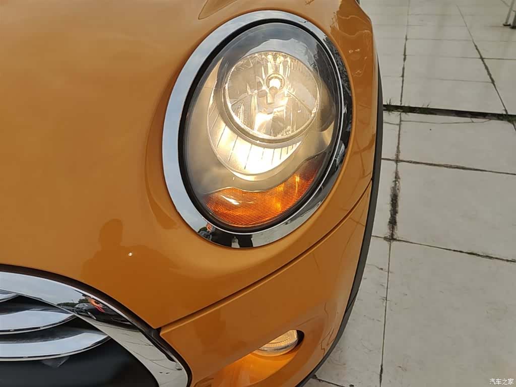Mini ONE, 2017 24