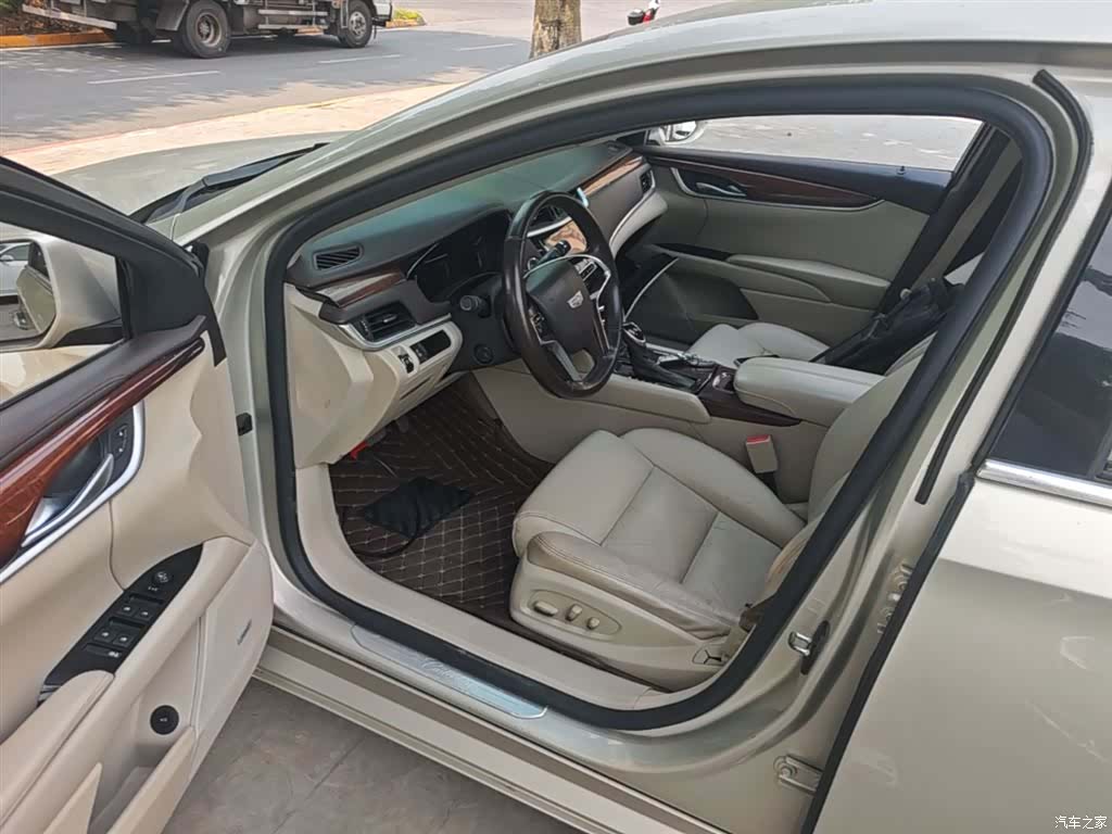 Cadillac XTS, 2017 15