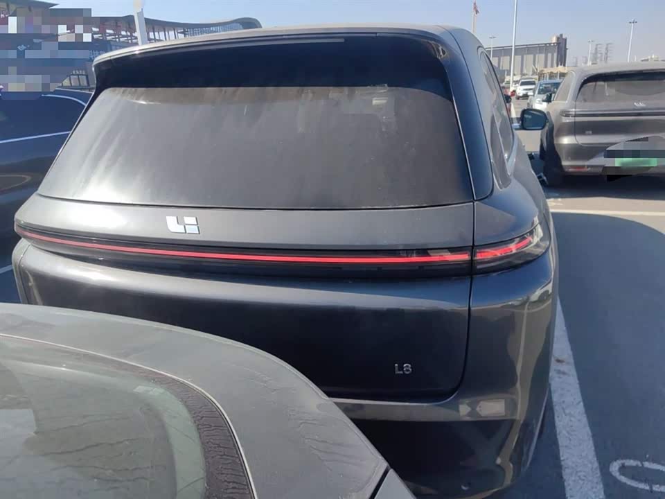 Li Auto Ideal L8
