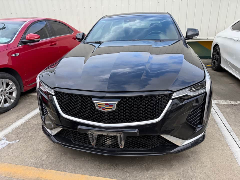 Cadillac CT4