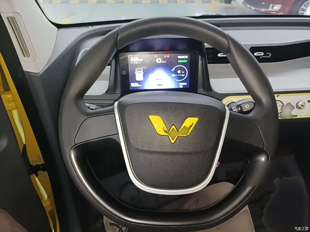Wuling MINIEV, 2022 11