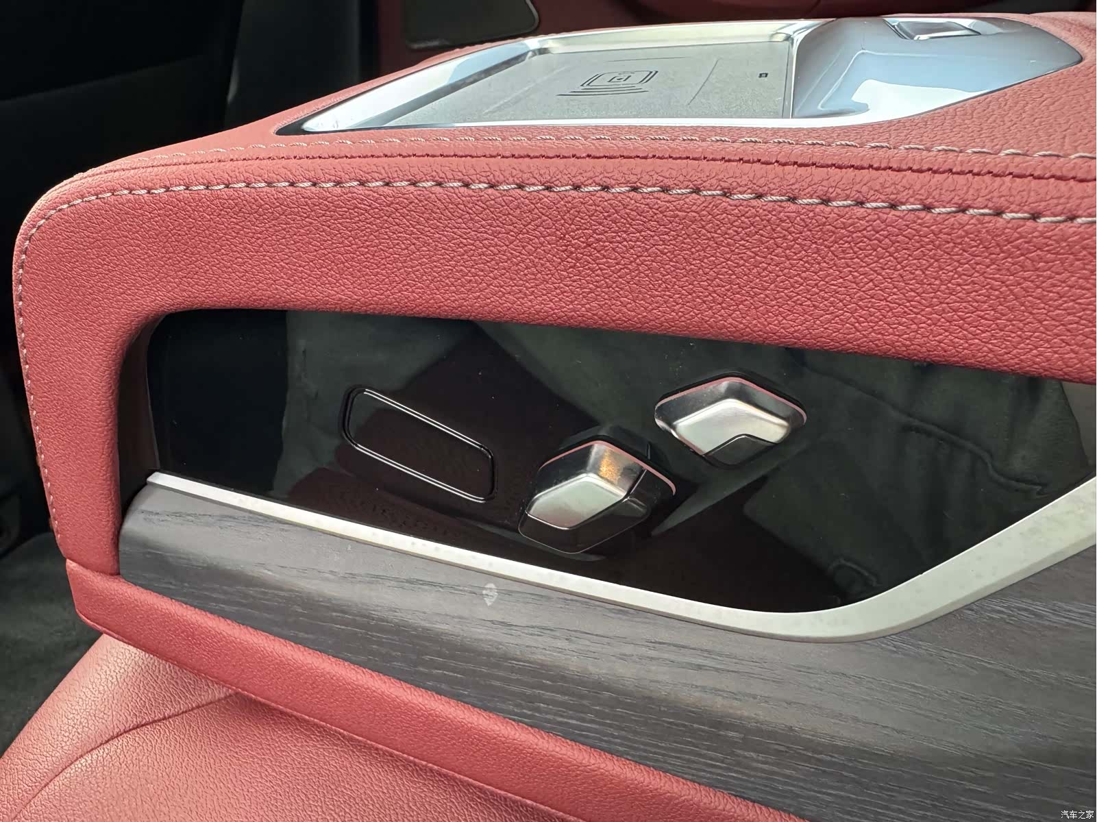 BMW 5 Series, 2024 19