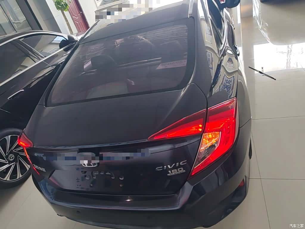 Honda Civic, 2018 6