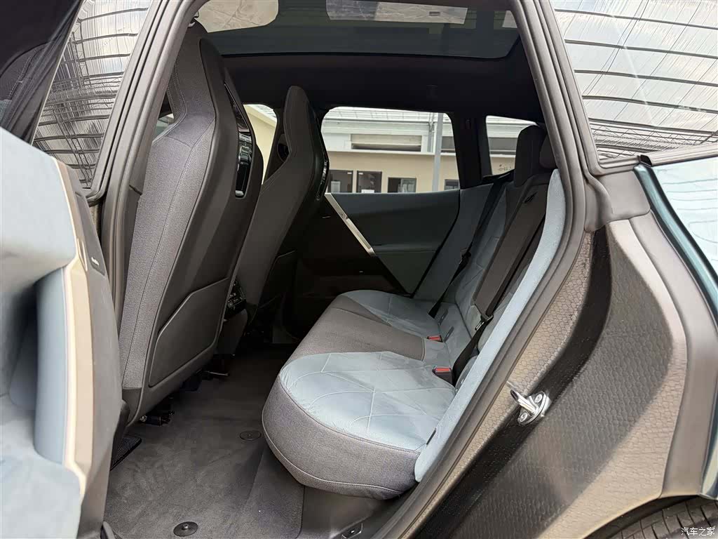 BMW iX, 2024 все фото