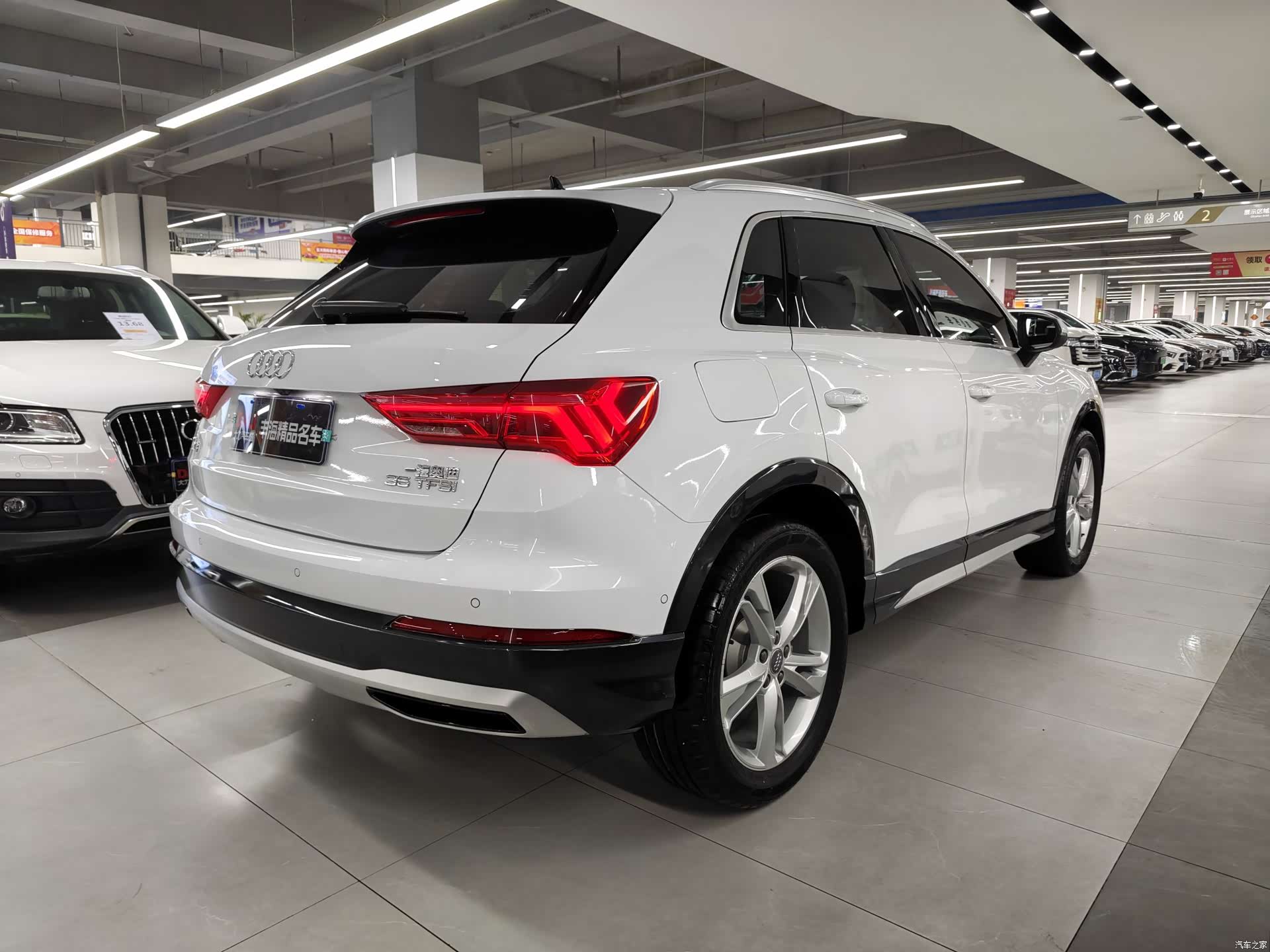 Audi Q3, 2021 13