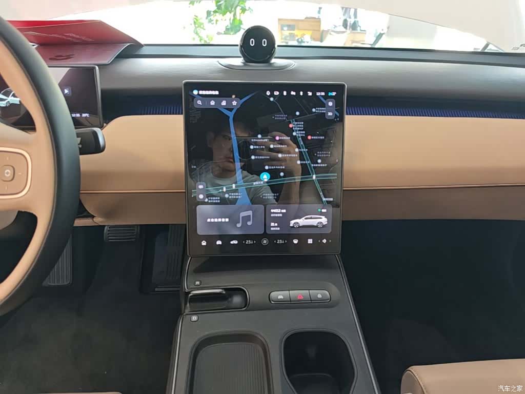 NIO ET5, 2023 13