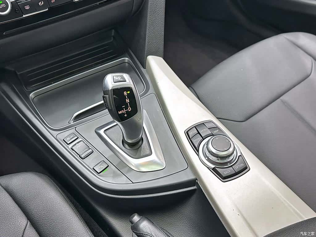 BMW 3 Series, 2016 18