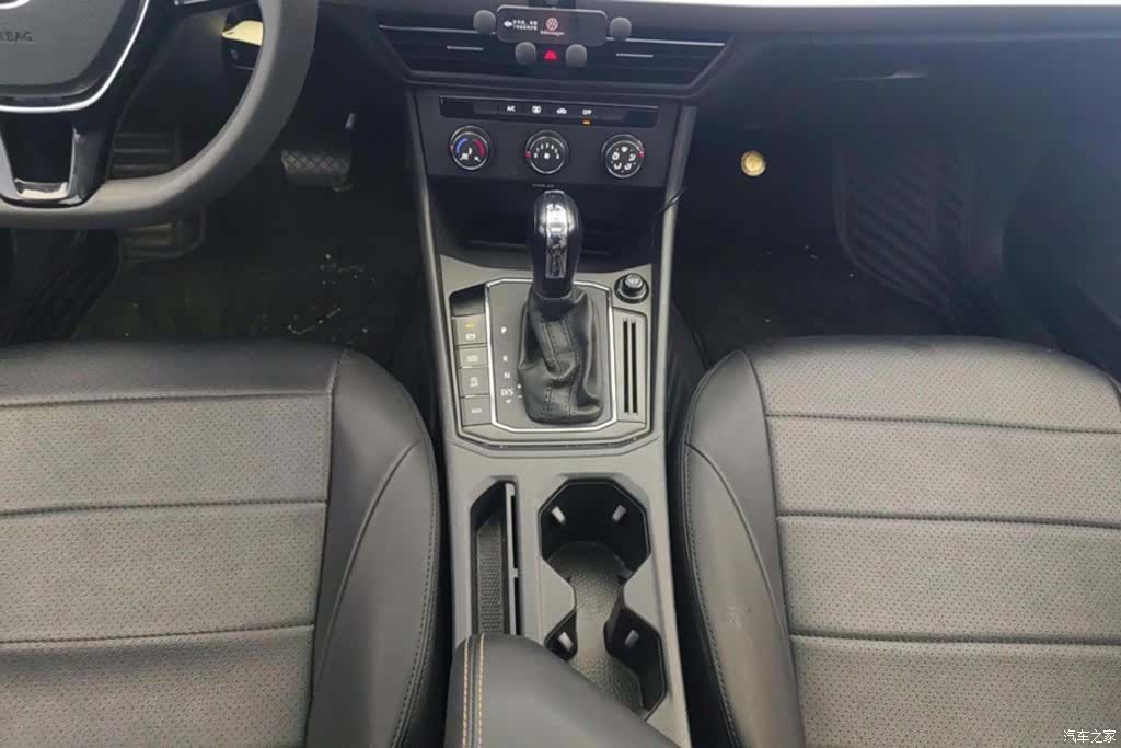 Volkswagen Lavida, 2021 16