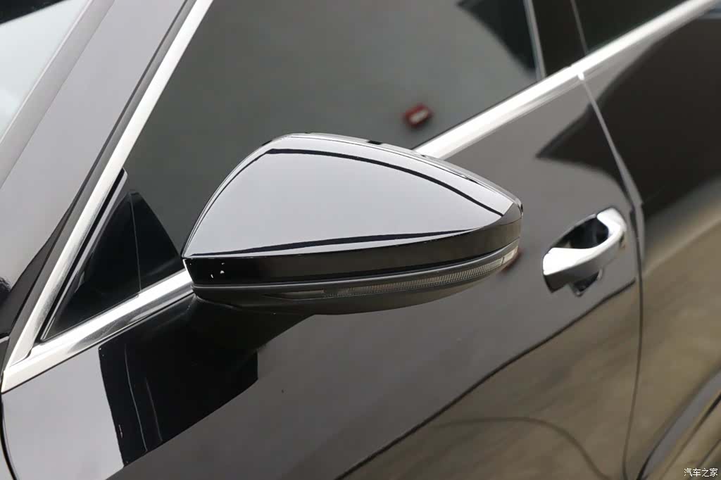 Audi A7L, 2024 27